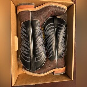 Anderson Bean Women's Ride Ready Bark Vintage
Elephant 13in Black Glove Top